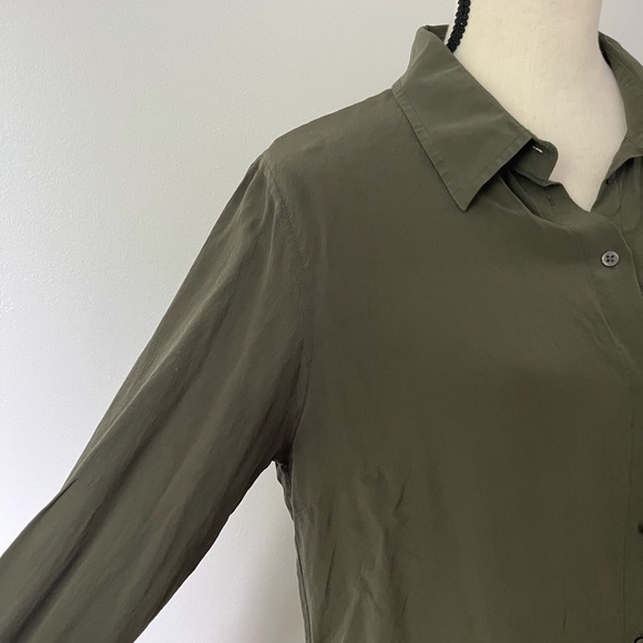 Green Silk Button Down Blouse - Picture 4 of 5